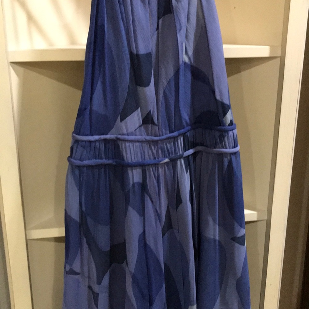 Spring dress - Picture 3 of 4
